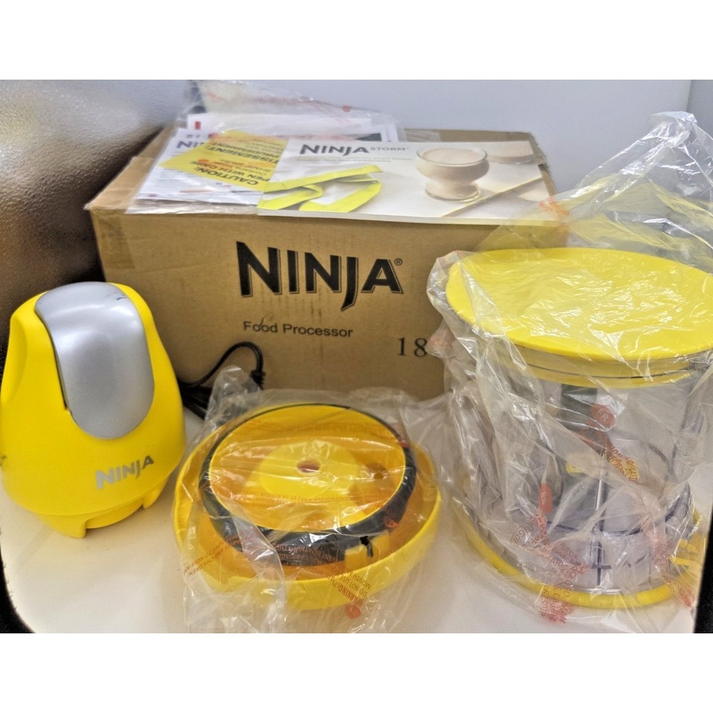 NINJA Storm Food Processor Blender Chopper QB751Q Yellow New Never Used Open Box
